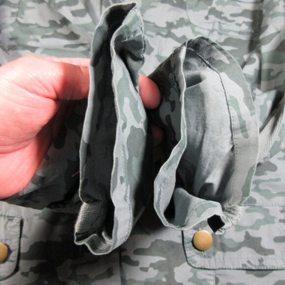 WEARABLES XCVI womens gray green black Folksy camo Safari poplin jacket L EUC - Picture 7 of 9